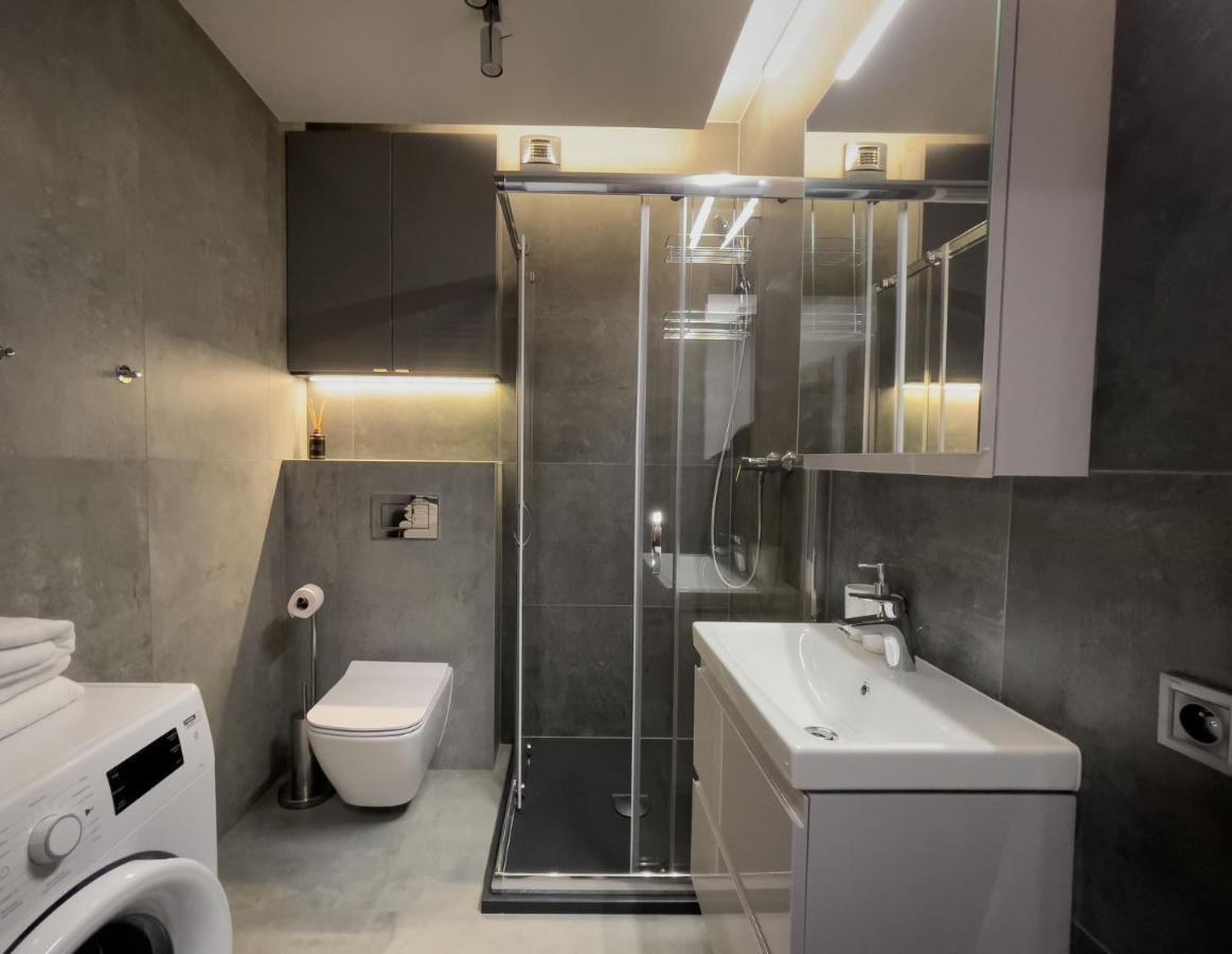 Urban Apartments Premium, Opolska 10 No 90, 2 Free Garages, Self Check-In كاتوفيتسه المظهر الخارجي الصورة