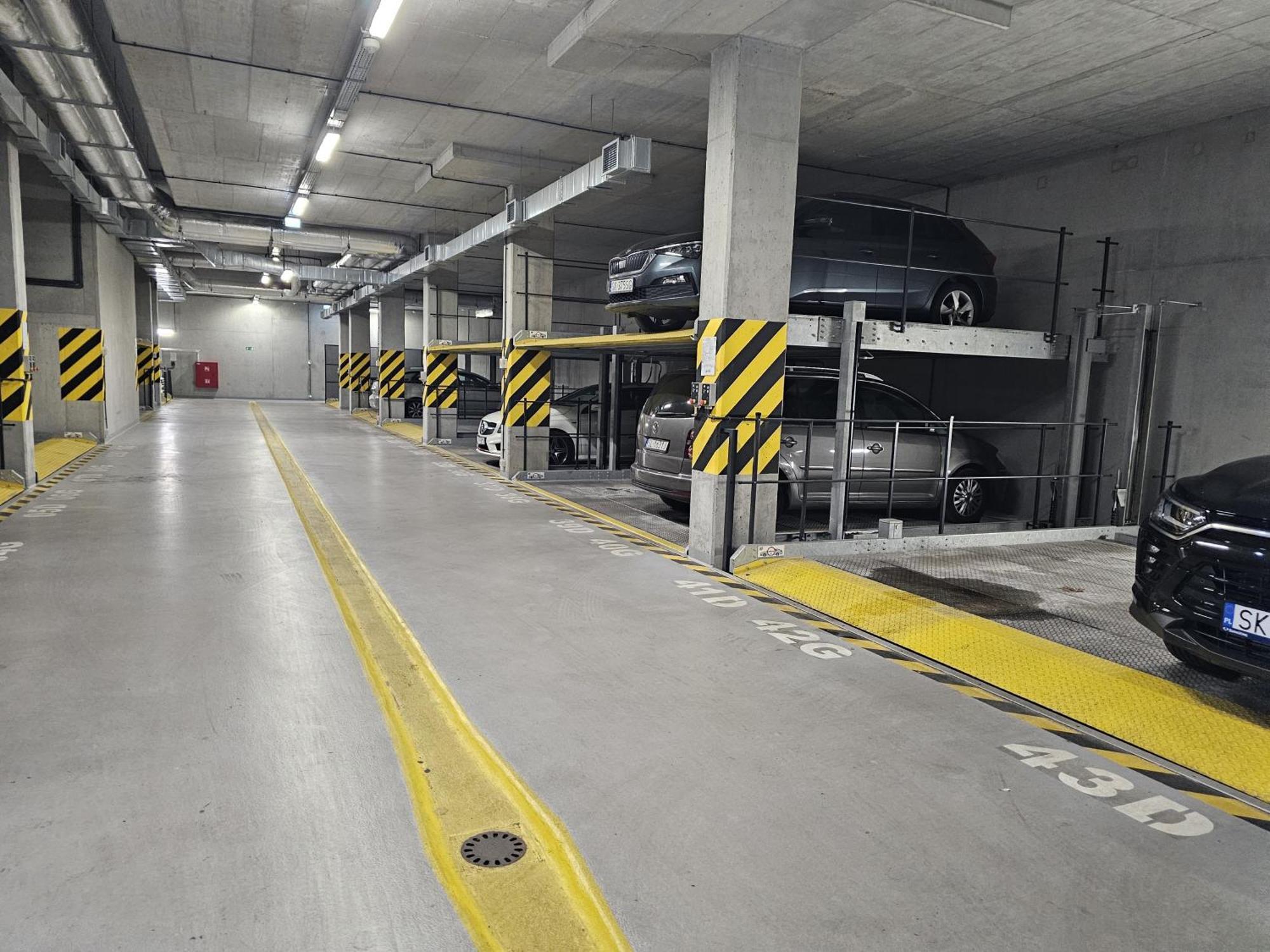 Urban Apartments Premium, Opolska 10 No 90, 2 Free Garages, Self Check-In كاتوفيتسه المظهر الخارجي الصورة